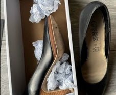 Court shoes - black