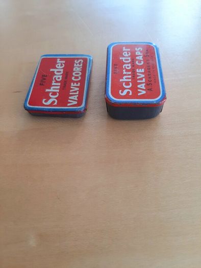 Dunlop cycle repair/Schrader tins