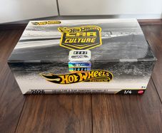 Hot Wheels premium car culture & team transport factory set