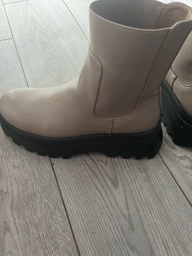 Platform wedge boots