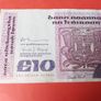 B series Jonathan Swift Ten Pound  Note 19.10.81 Image 5