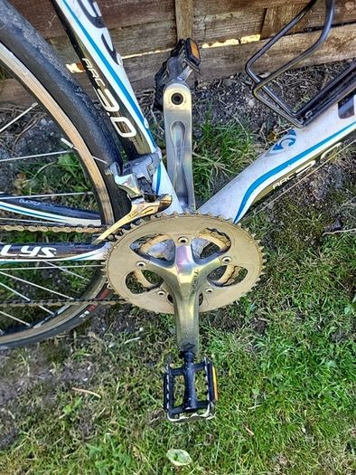 race bicycle