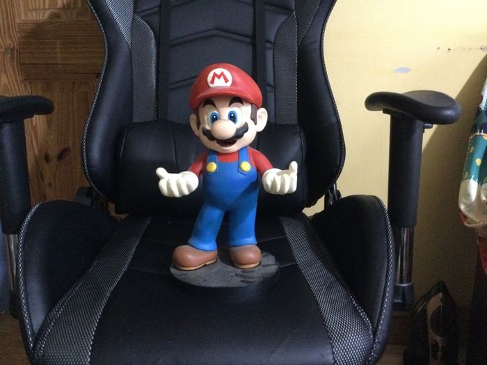 Super Mario