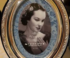 Newbridge vintage Photo Frame