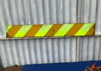 Metal trailer reflector