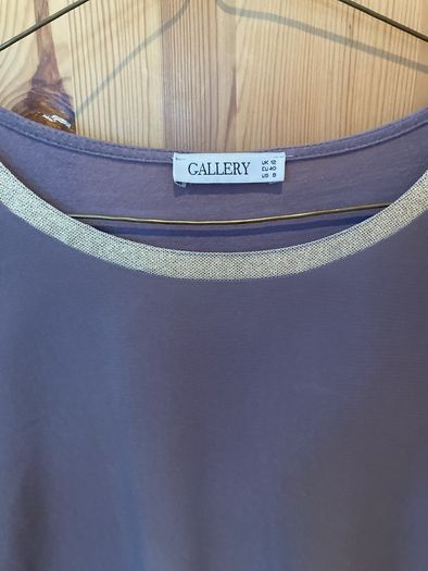 Gallery grey & gold top