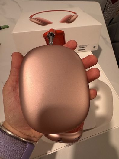 Airpod Max - pristine condition