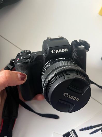 Canon M50 Mark II Bundle