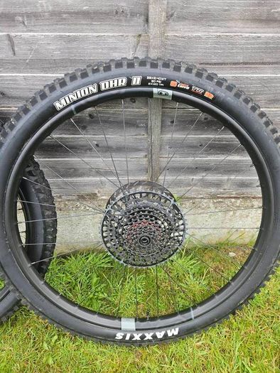 crankbrothers synthesis enduro carbon wheelset