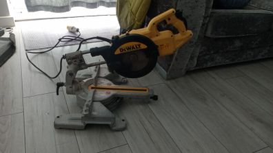 DeWalt Chopsaw DWS774 LX
