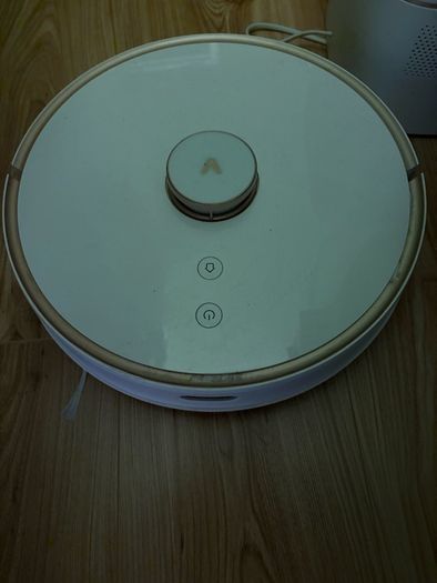Vacuum mopping robot. Viomi S9