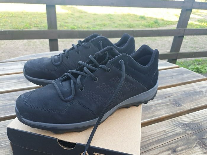 Adidas Daroga UK 9.5 Euro 44