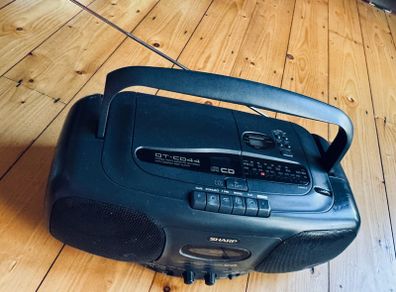 Stereo Radio Cassette Recorder & compact disc player
