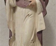 statue of the Irish saint Oliver Plunkett.