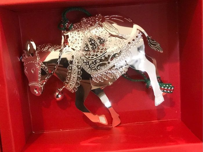 Newbridge donkey decoration