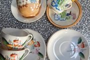 Mixed lot of post war Japanese cups, saucers and plates