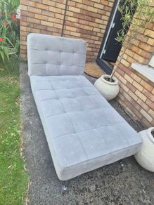 Chaise fold down chair bed
