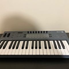 Novation FLKey 37 MK1 - MIDI Keyboard