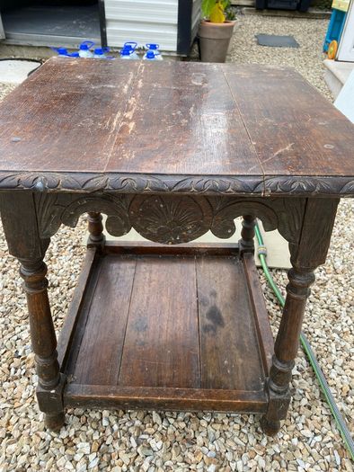 hallway table