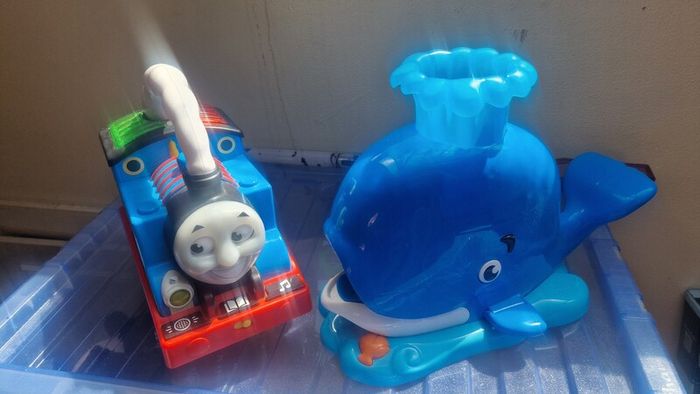 toys