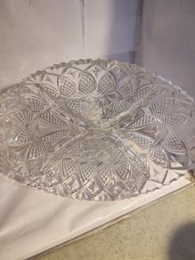 1960 VINTAG FLAT on FOOT in French crystal with 4 compartments.