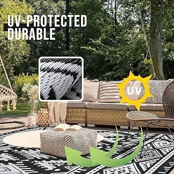 Waterproof Outdoor Rug, Anti-slip Reversible UV Resistant Garden Rugs, Easy Cleaning Carpet Patio Area Rugs for Camping, Deck, Beach, Picnic, Backyard (240 x 300 cm, Black & White)