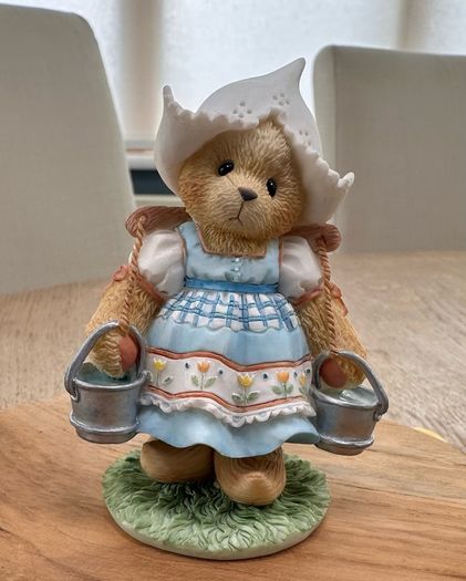 Cherished Teddies- Katrien