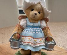 Cherished Teddies- Katrien