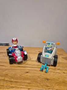 Paw patrol cars