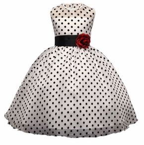New Girls polka dots dress size 5-6 yrs