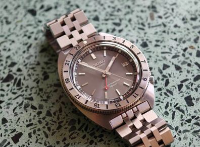 Seiko SPB411 navigator timer reissue