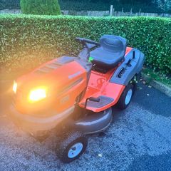 Ride on lawnmower