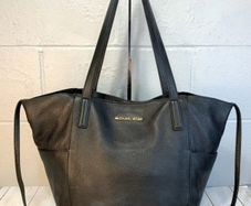 Black Michael Kors Ashbury Pebbled Leather Shoulder Hobo Bag