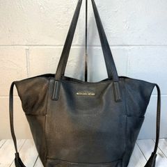 Black Michael Kors Ashbury Pebbled Leather Shoulder Hobo Bag