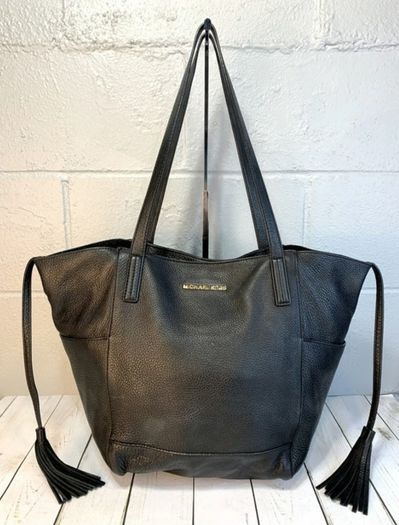 Black Michael Kors Ashbury Pebbled Leather Shoulder Hobo Bag