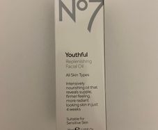 No 7 youthful replenishing facial oil 30 ml