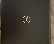 Dell Latitude 7490 256GB storage 8GB ram ( Not a gaming laptop )
