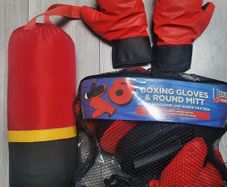 Kids boxing