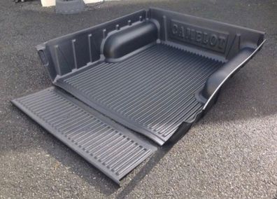 Mazda B2500  Bed liner (New)