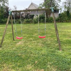 Swing set