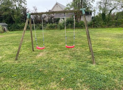 Swing set