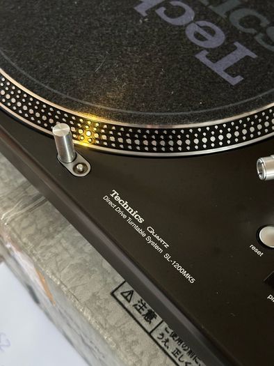 Technics Sl1200 Mk5 New