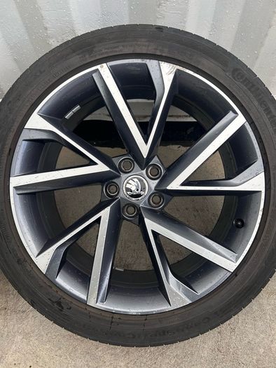 Genuine Skoda Vega Sportline 20" Alloy Wheels