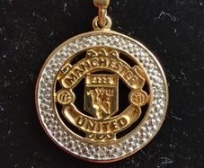 9k Gold & Diamonds Manchester United Pendant