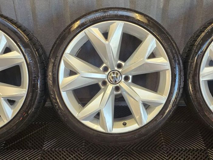 Genuine Set of 4 Volkswagen Prisma Alloy Wheels