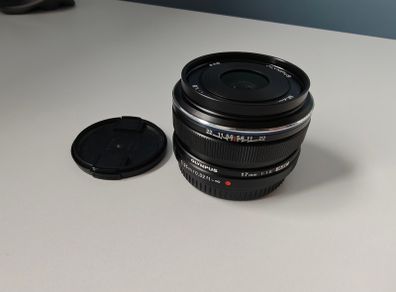 Olympus M.Zuiko Digital 17 mm F1.8 Lens M43