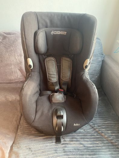 Maxi Cosi Axiss 90 degree Swivel Toddler Car Seat Black (Accident Free)