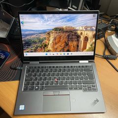 Lenovo Thinkpad X1 Yoga 2n1 Flip Touchscreen i7 pro 16/256 windows 11
