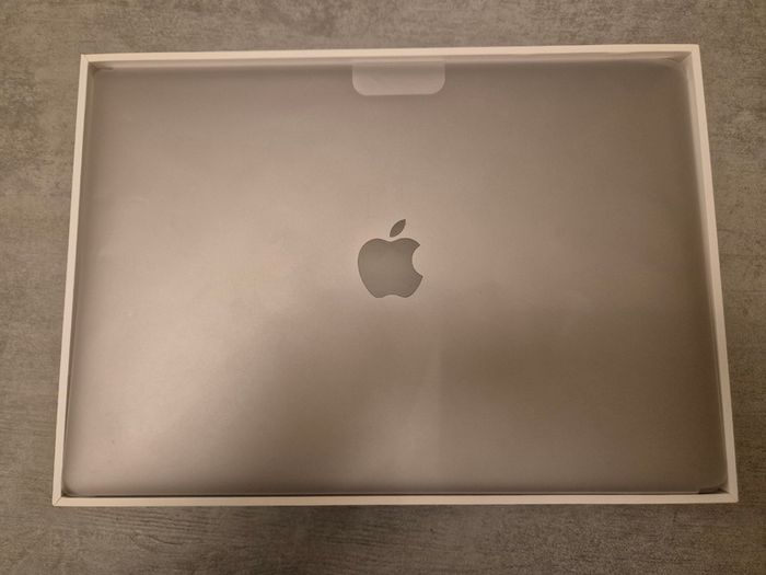 MacBook Air M1 2020 13 inch