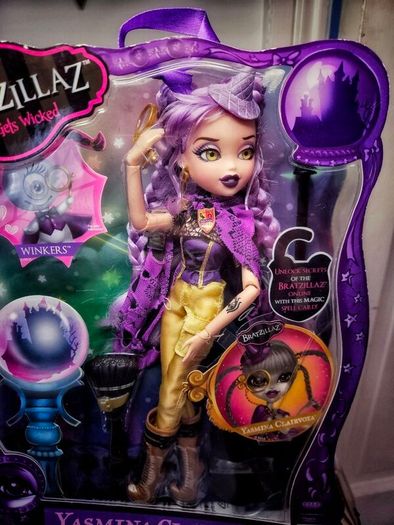 Bratzillaz Yasmina Clairvoya Doll (First Edition 2012)